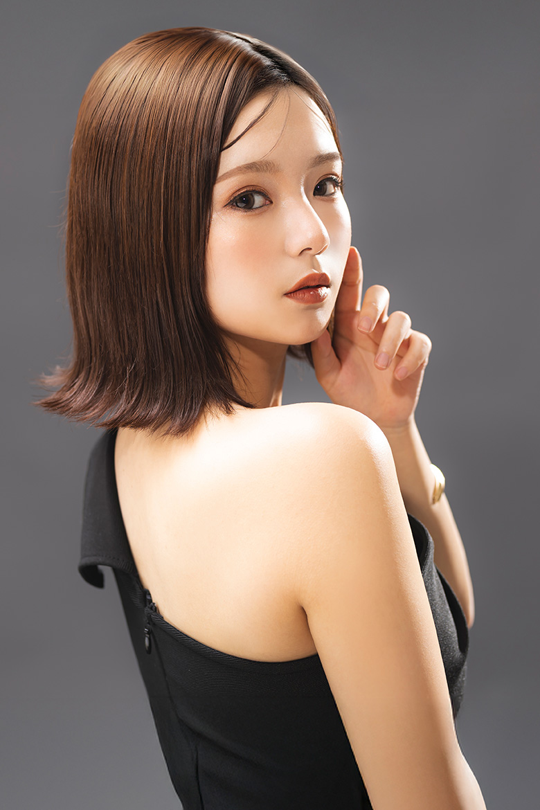 兵藤 桃花（MOMOKA HYODO）ROYAL GARDEN